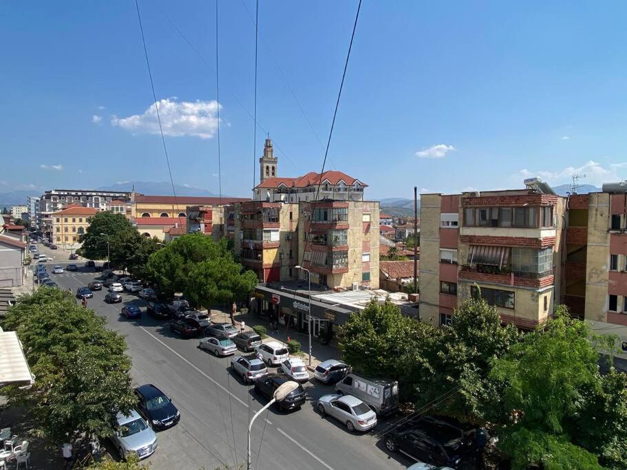 Roel Apartments Shkodra Center Екстериор снимка